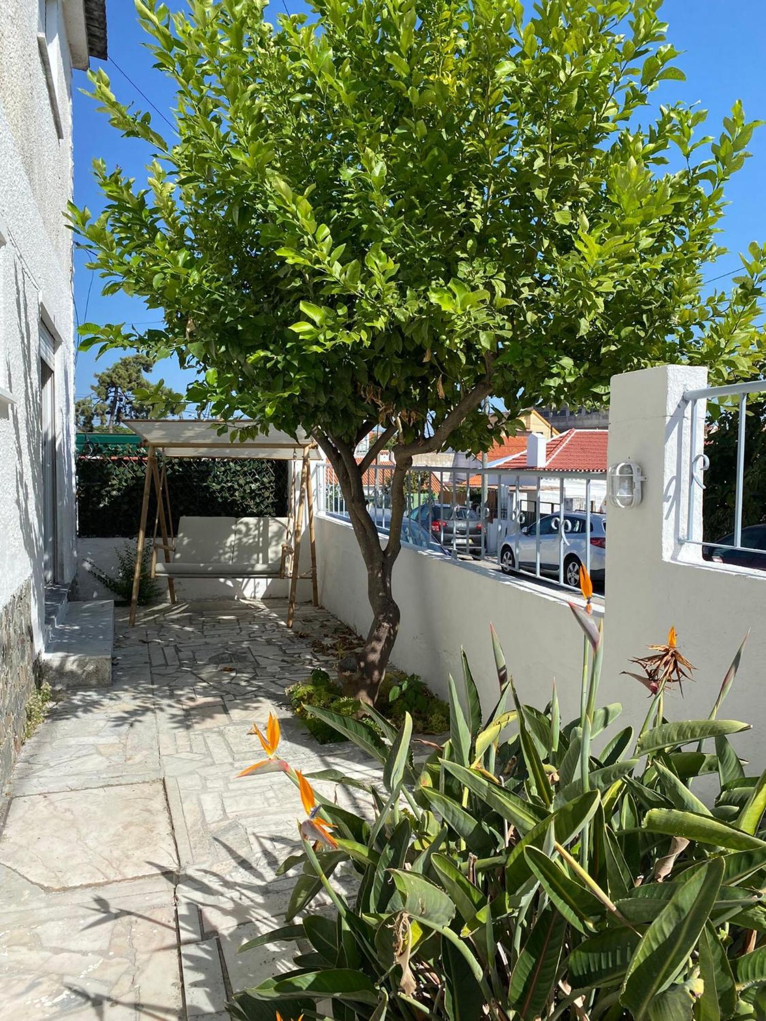 Casa Em Charneca De Caparica Villa Luaran gambar